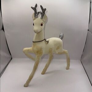 Vintage holiday deer decoration